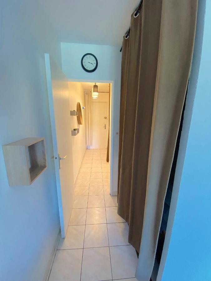 Appart 4 pers dans résidence avec piscine à 10 min de la plage Sanary-sur-Mer Exterior foto